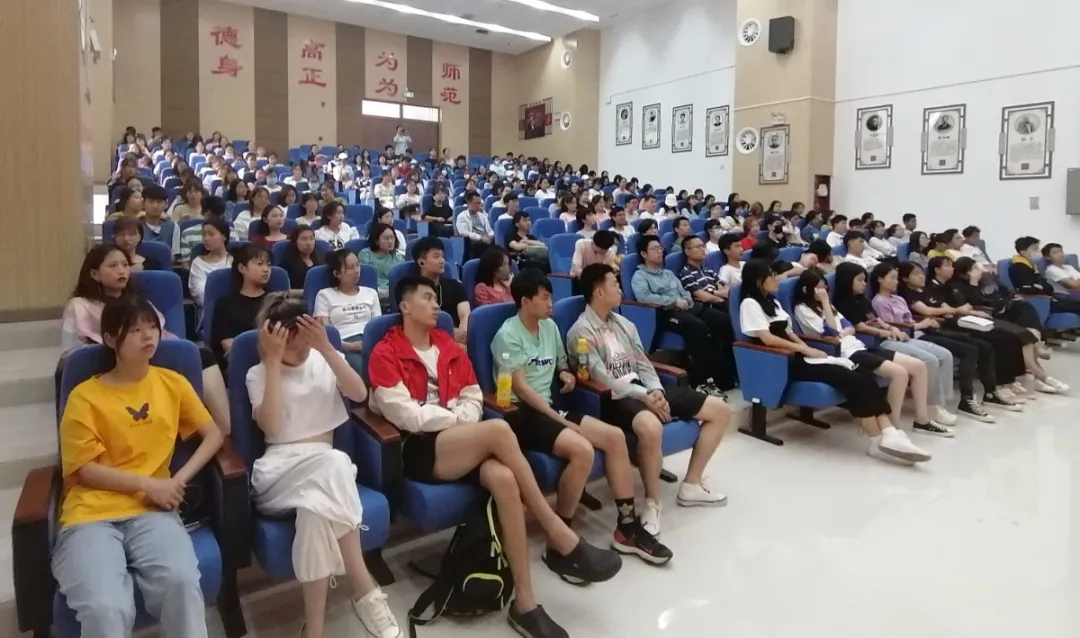 图片2.png 图片2.png